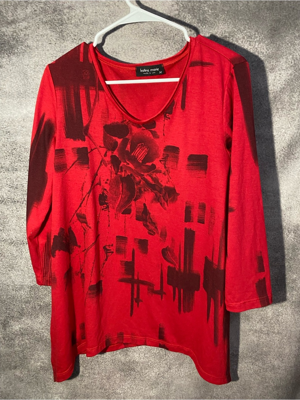 Katina Marie Top M Medium Red Black Floral Abstract Art 3/4 Sleeve Made In USA